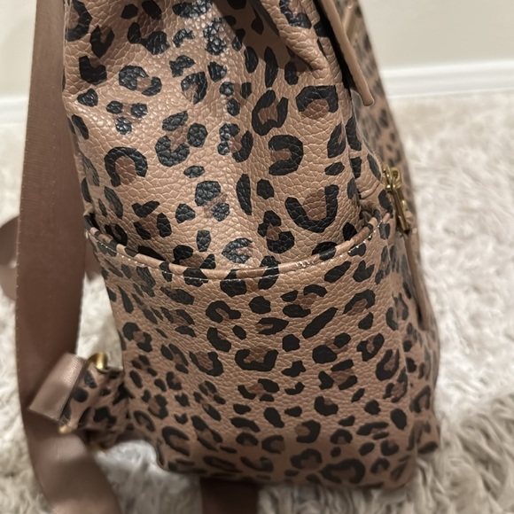 Freshly Picked Cheetah Diaper Backpack ll Size Medium - Picture 10 of 16